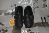 Chaussures, sacs, perles pour enfants